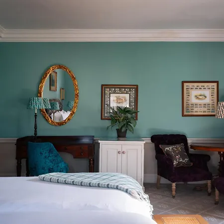 Hotell The Devonshire Arms At 4*