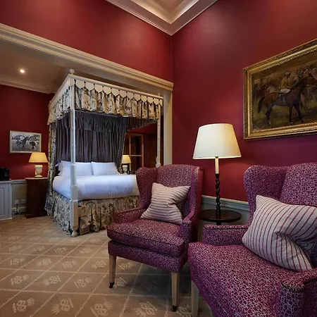 The Devonshire Arms At 4*