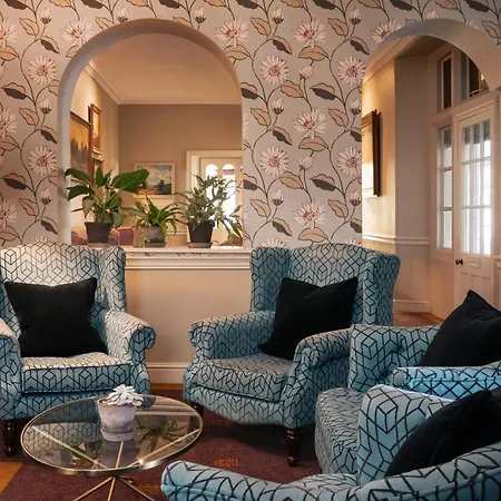 The Devonshire Arms At