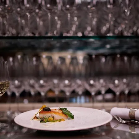 فندق The Devonshire Arms At 4*